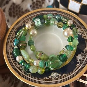Vintage Green Art Glass Bead Wire Wrap Memory Bracelet